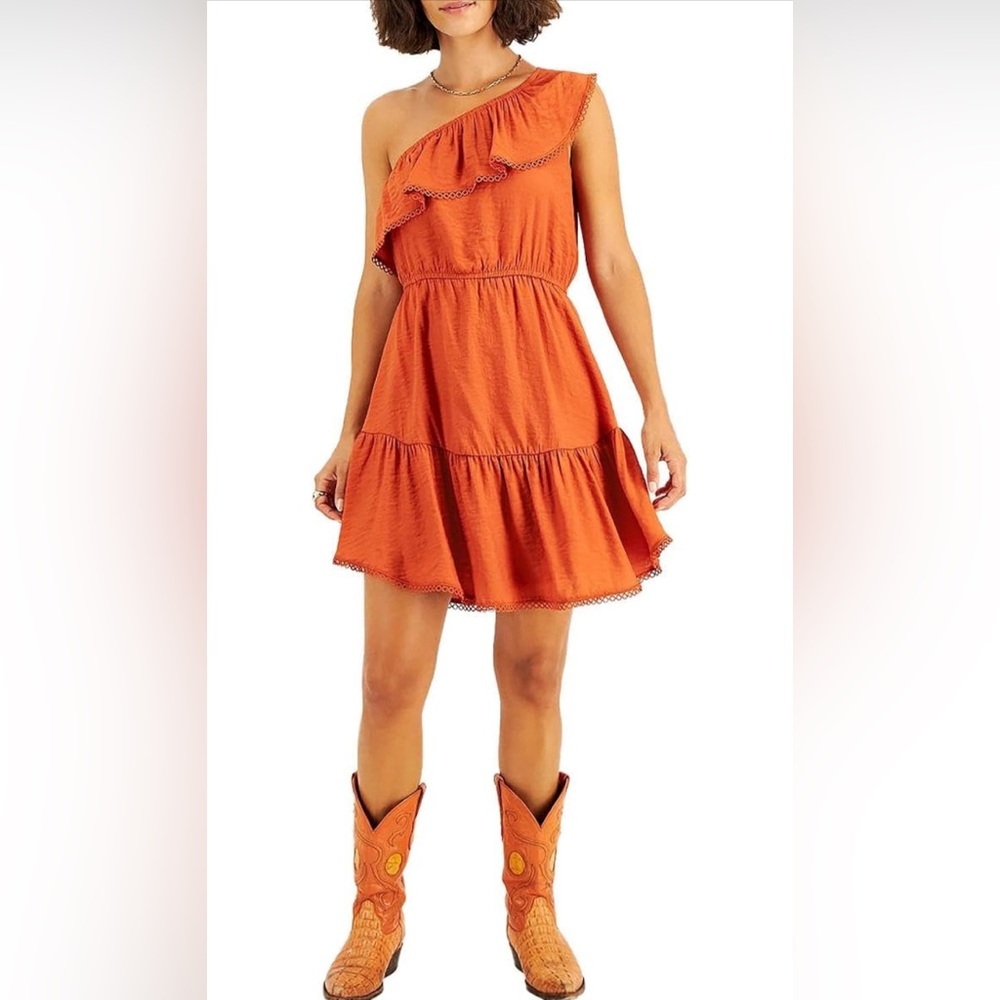 NWOT Bar lll burnt Orange one sleeve ruffle Dress‎